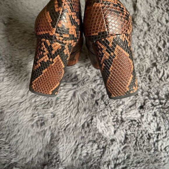 Franco sarto faux snake print heels‎ - Picture 7 of 8